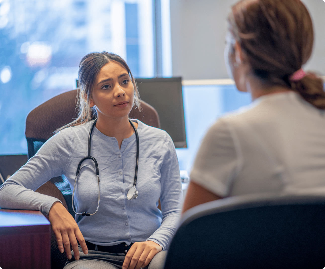 Doctor and patient in conversation
